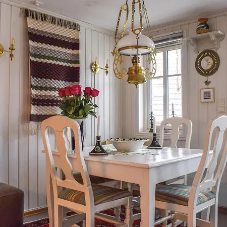 Stunning In Lindesnes W/ 2 Bedrooms *