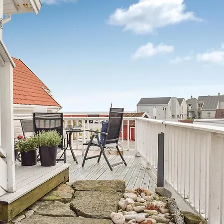 Lägenhet Stunning In Lindesnes W/ 2 Bedrooms